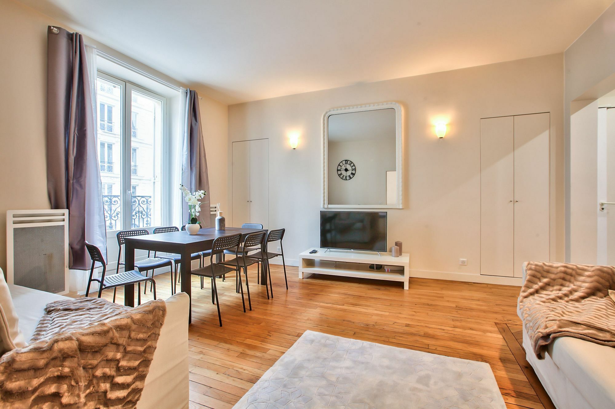 27 - Flat Reaumur - Montorgueil * Paris